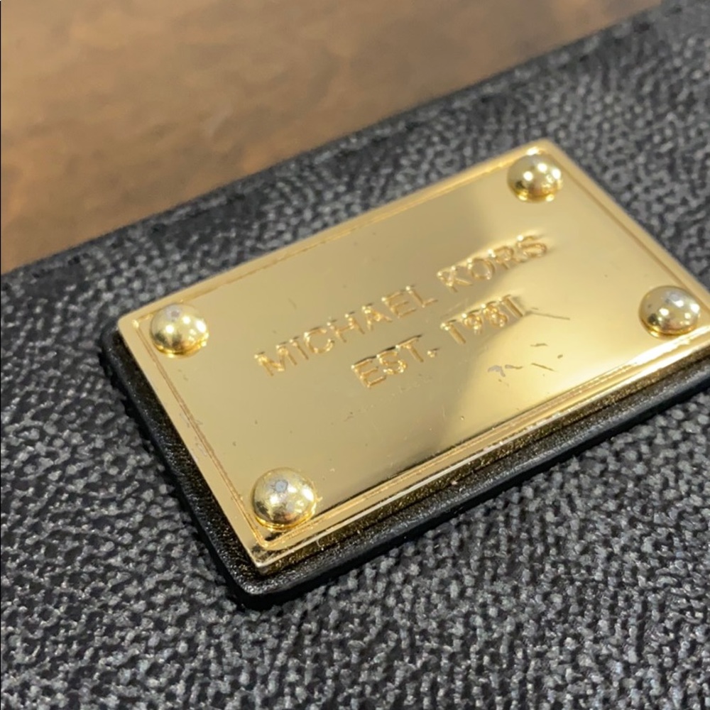 Michael Kors purse and wallet set - Picture 11 of 14